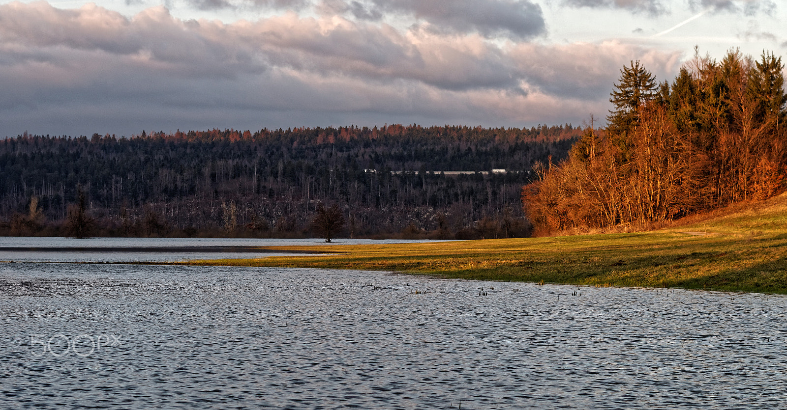 Pentax K-50 + Pentax smc FA 50mm F1.4 sample photo. Planinsko jezero - lake photography