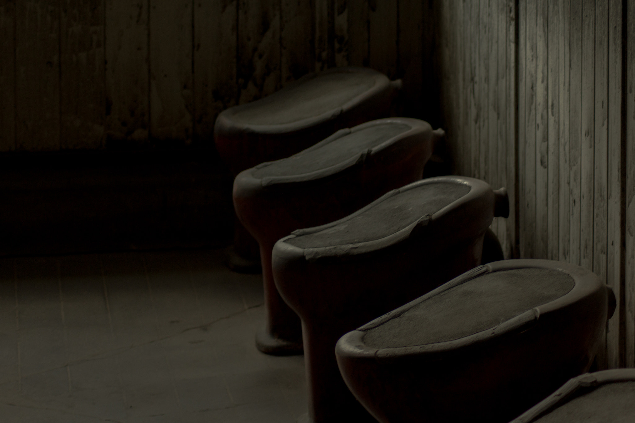 Canon EOS 1200D (EOS Rebel T5 / EOS Kiss X70 / EOS Hi) sample photo. Sachsenhausen barracks toilettes photography