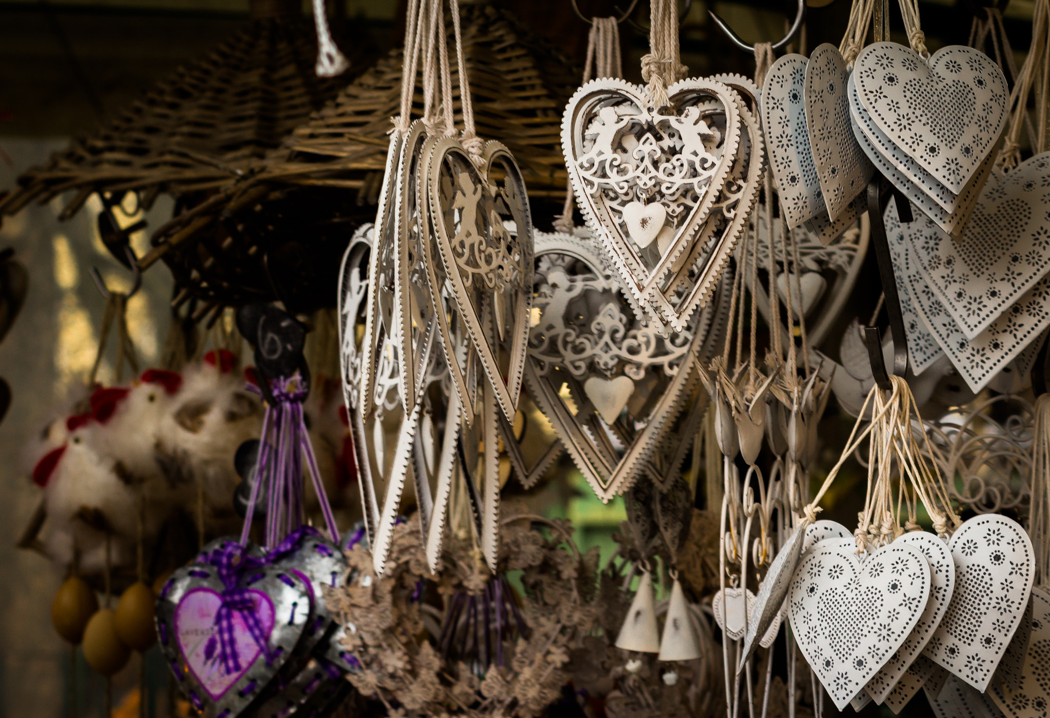 Canon EOS 1200D (EOS Rebel T5 / EOS Kiss X70 / EOS Hi) sample photo. Hearts photography