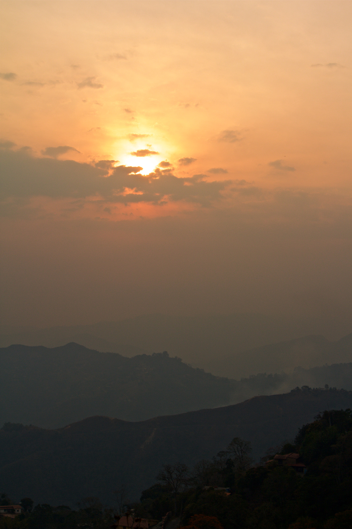Canon EF 35-105mm f/4.5-5.6 sample photo. Atardecer en los altos mirandinos photography