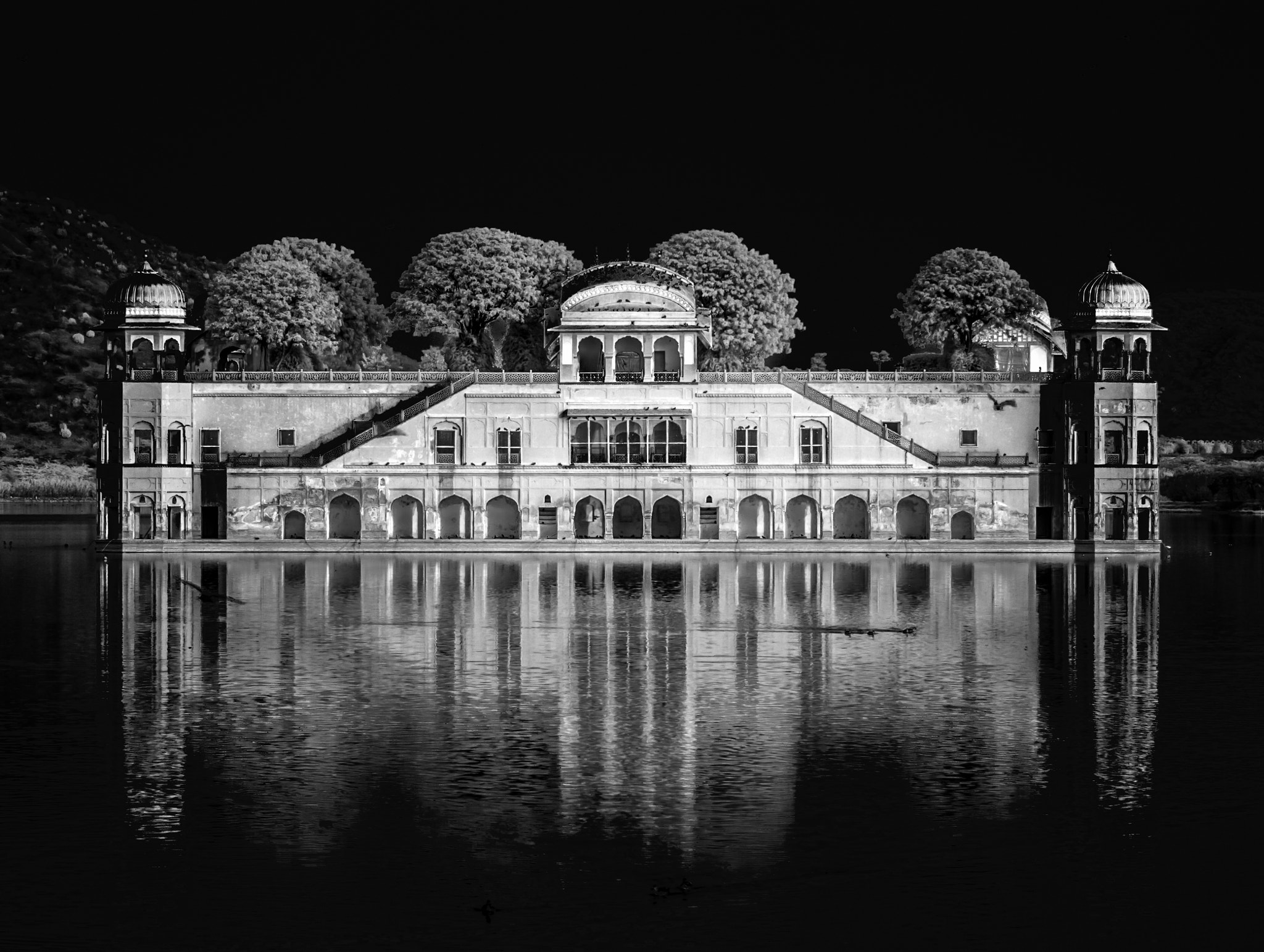 Canon EF 70-200mm F2.8L IS II USM sample photo. Jal mahal photography