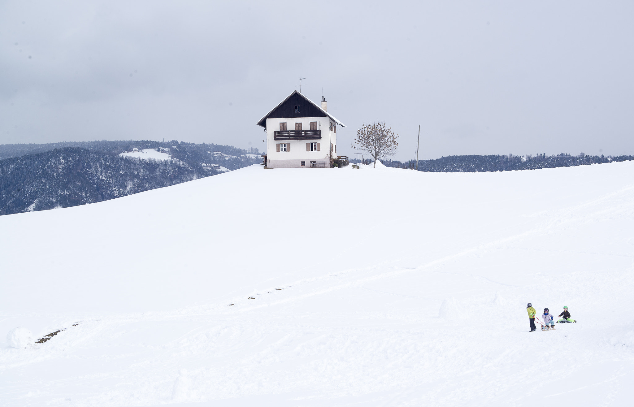 AF Zoom-Nikkor 28-80mm f/3.3-5.6G sample photo. Winter rewind photography