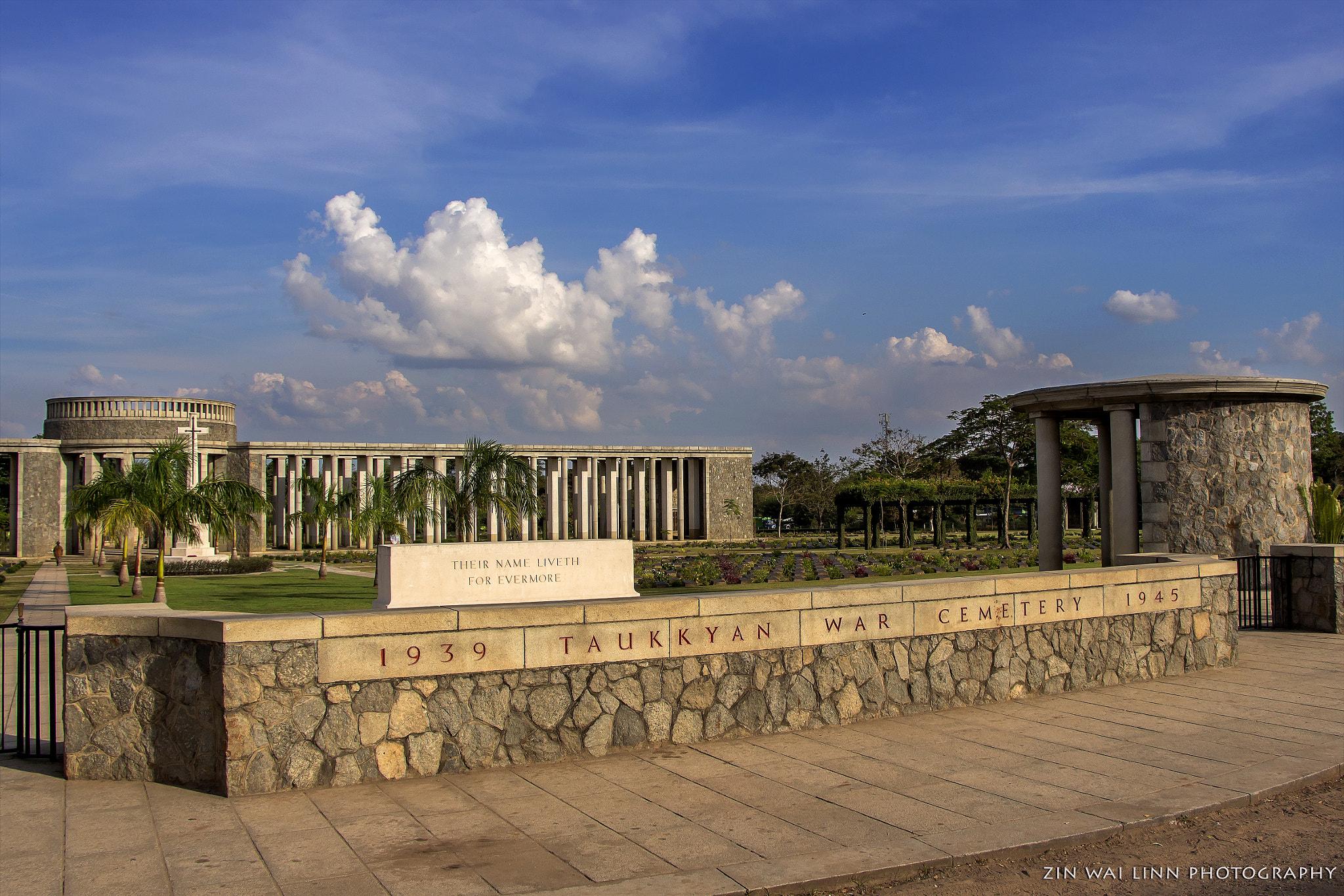 Canon EOS 700D (EOS Rebel T5i / EOS Kiss X7i) sample photo. Their name liveth for evermore photography