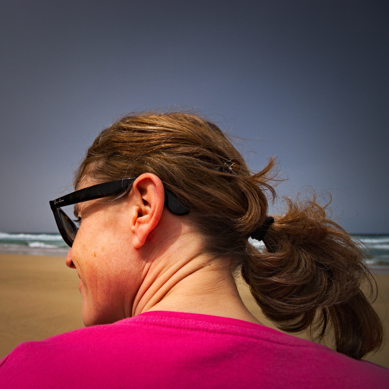 Sigma 10-20mm F4-5.6 EX DC HSM sample photo. The beauty on beach photography