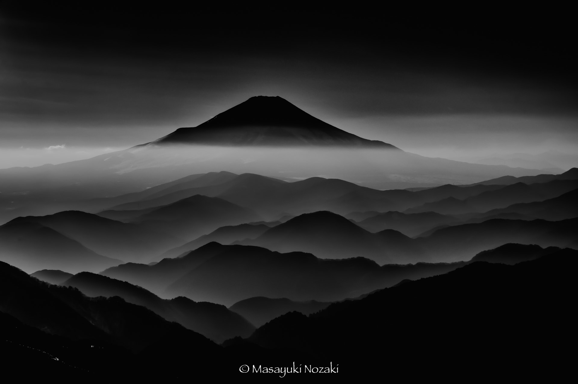 Tamron 18-270mm F3.5-6.3 Di II PZD sample photo. Mt.fuji in monochrome photography