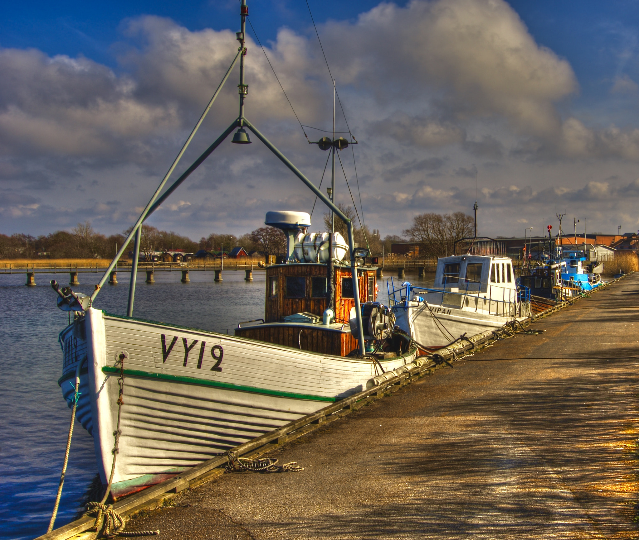 Nikon D2X sample photo. Tonemapped photography