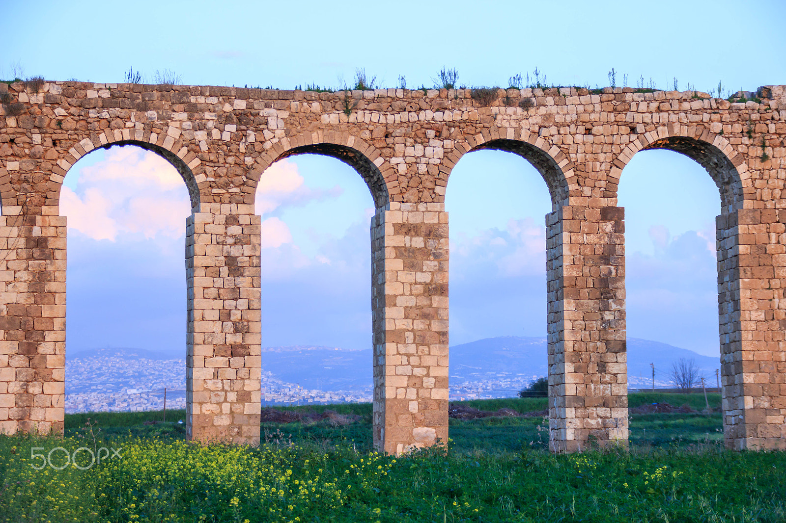 Canon EF 75-300mm F4.0-5.6 IS USM sample photo. Remains of an ancient roman aqueduct photography