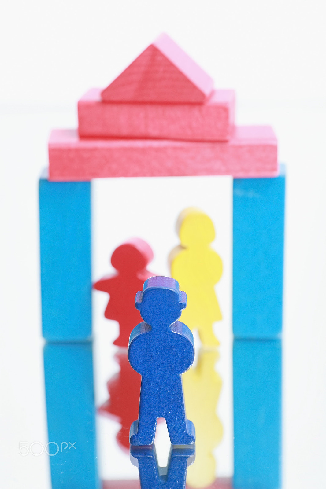 Canon EOS 5D + Tamron SP AF 90mm F2.8 Di Macro sample photo. House with family photography