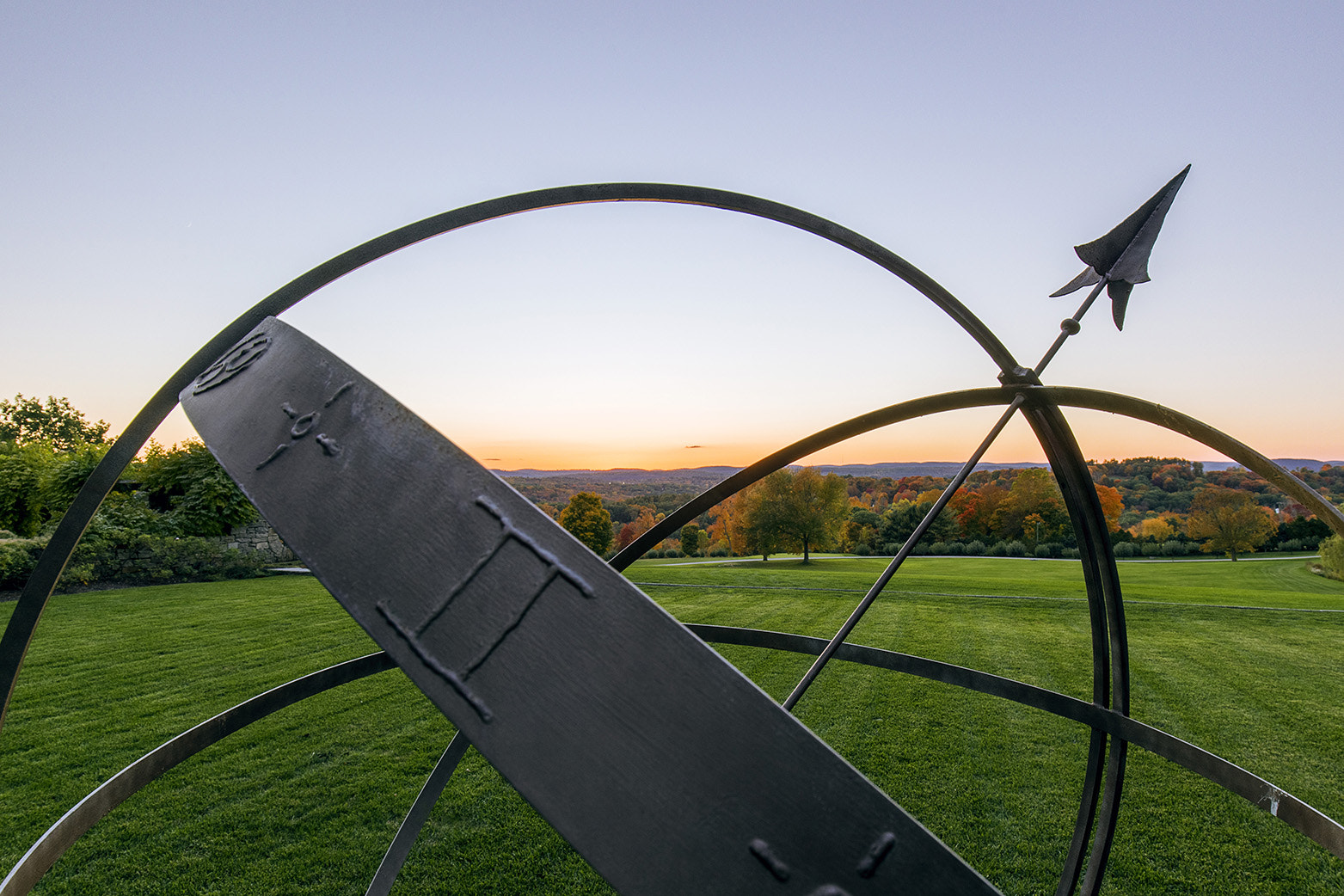 Canon EOS-1D Mark IV sample photo. Maywood fall hdr photography