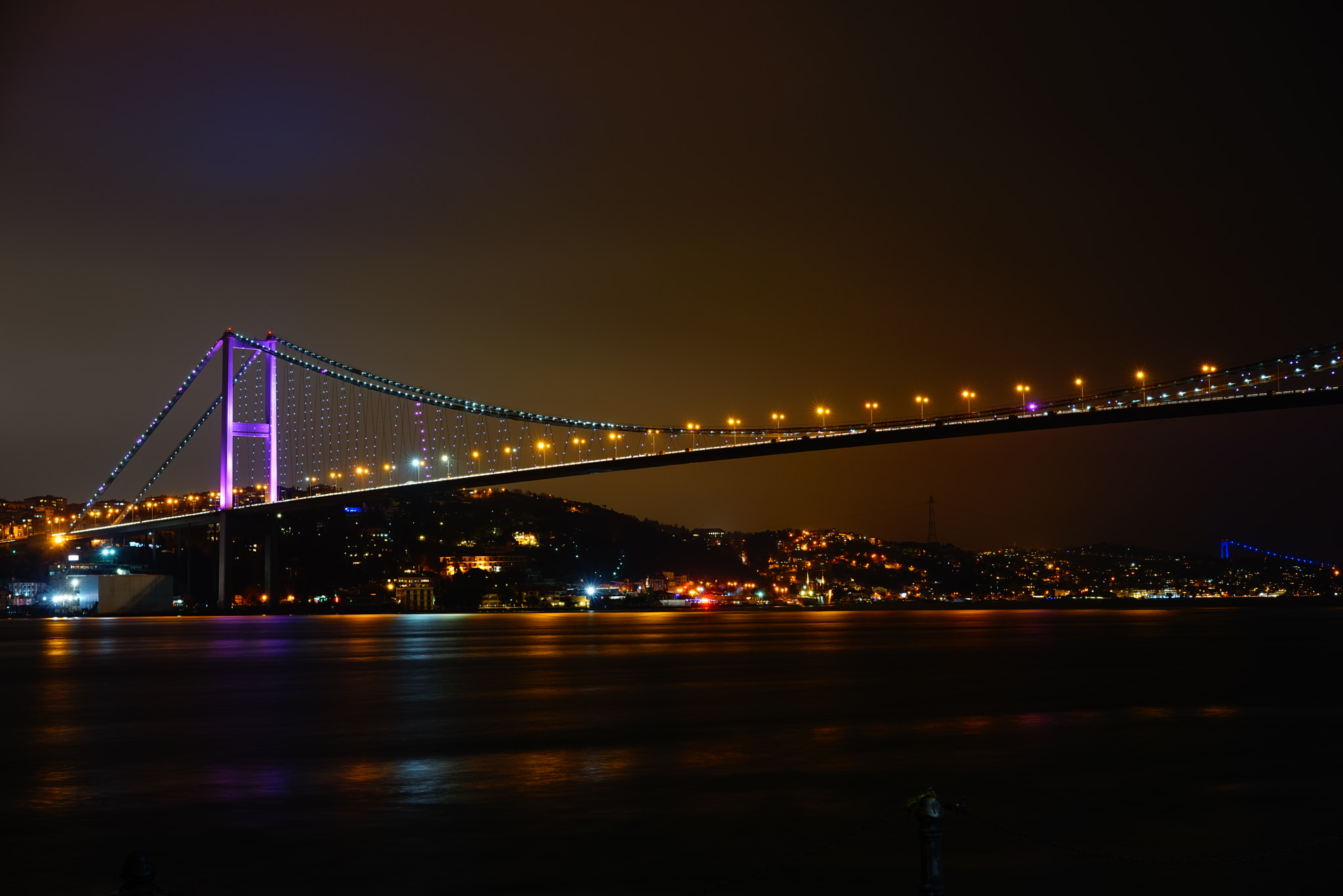Sony a7R + Sony Sonnar T* FE 55mm F1.8 ZA sample photo. Bridge photography