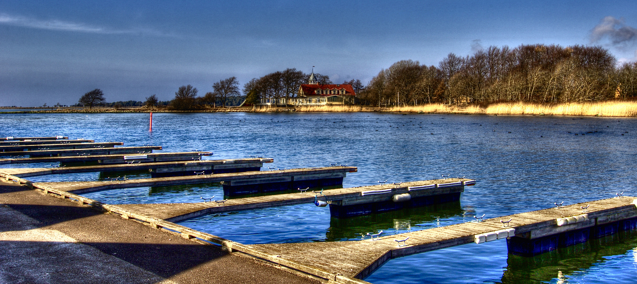 Nikon D2X sample photo. Tonemapped photography