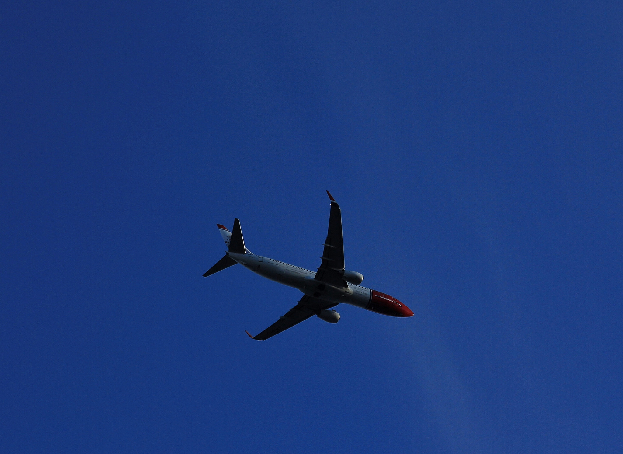 Canon EF-S 17-85mm F4-5.6 IS USM sample photo. Up in the sky photography
