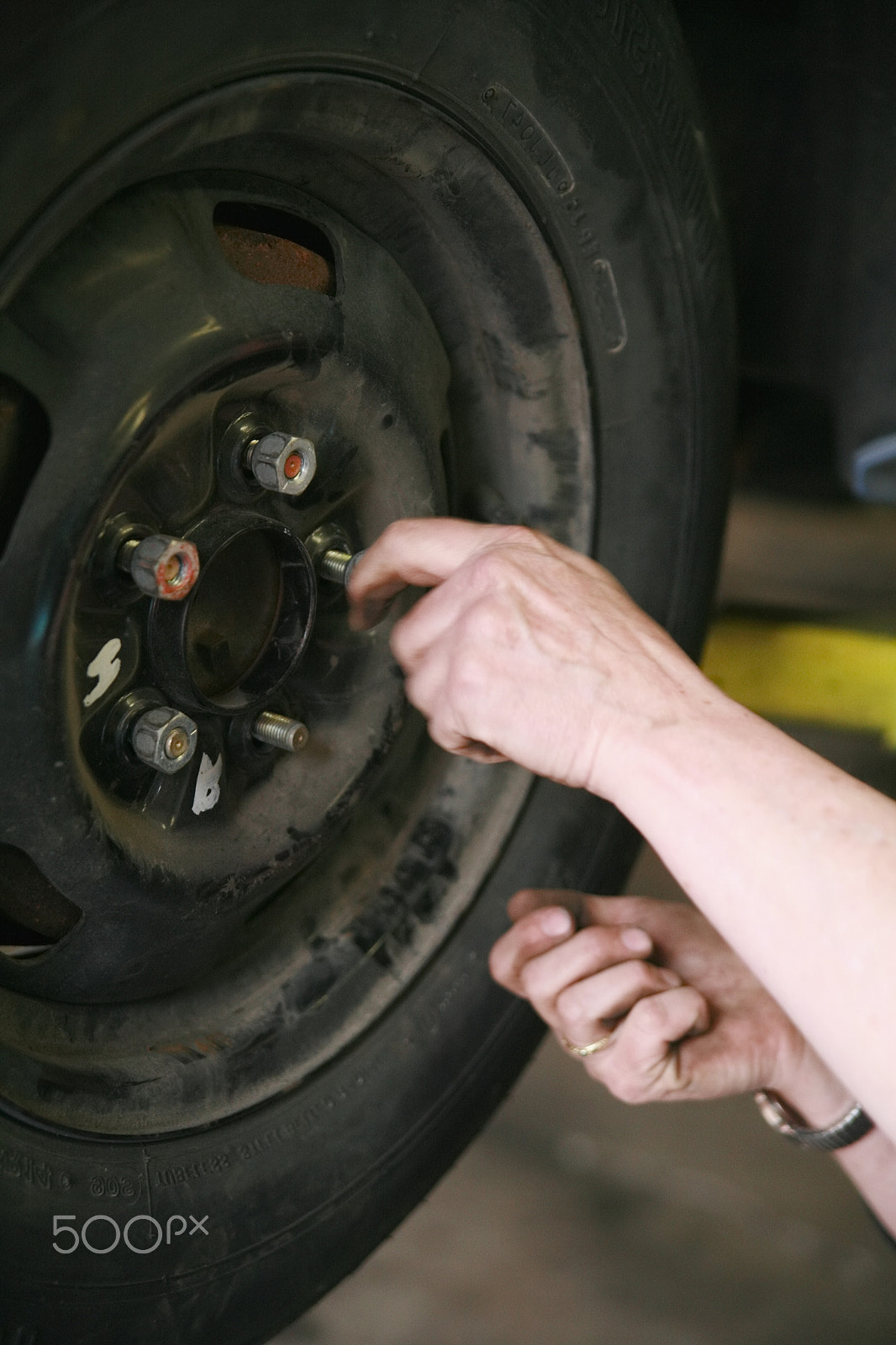 Canon EOS 5D + Canon EF 50mm f/1.8 sample photo. Automechanic car repair photography
