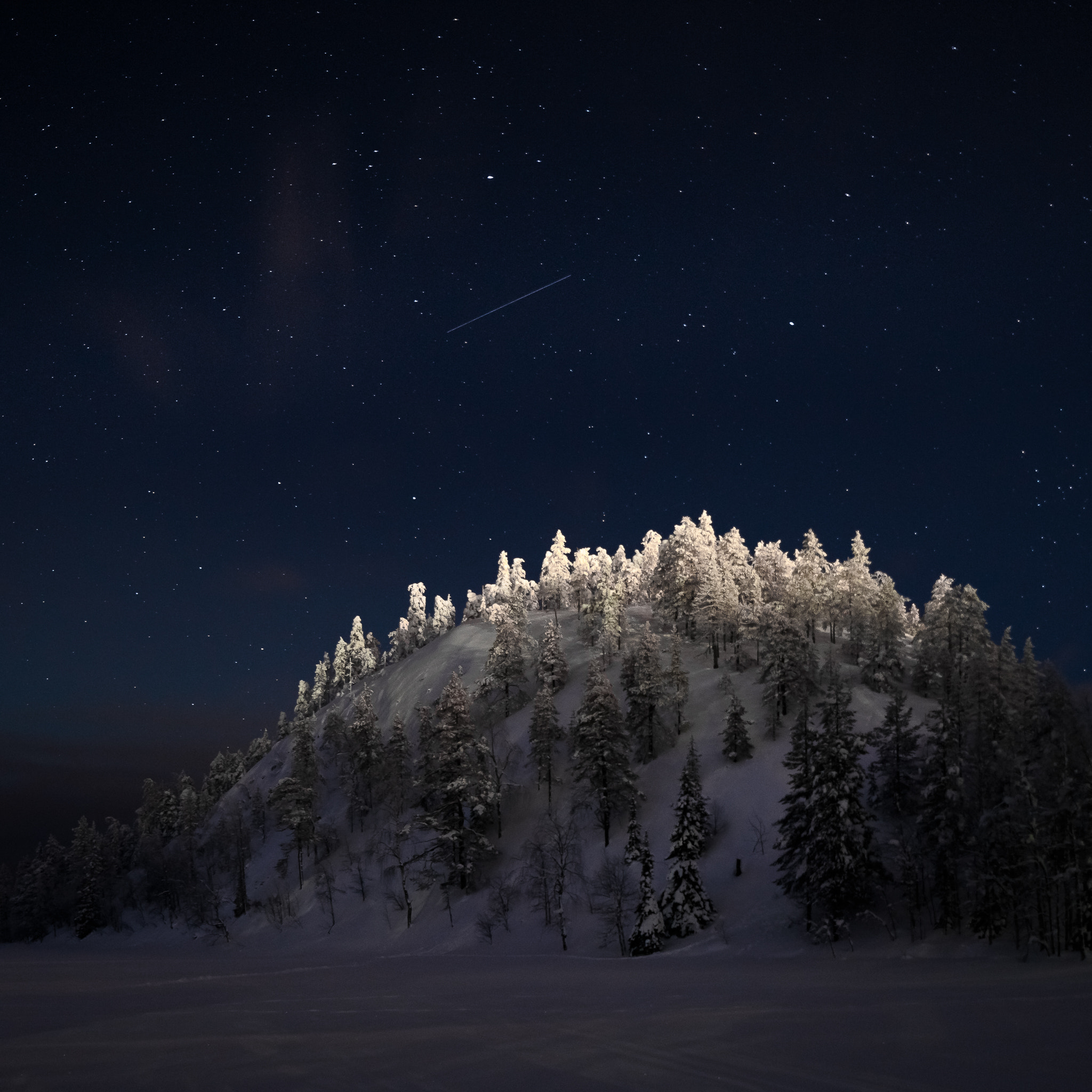 Canon TS-E 24.0mm f/3.5 L II sample photo. Ruka photography