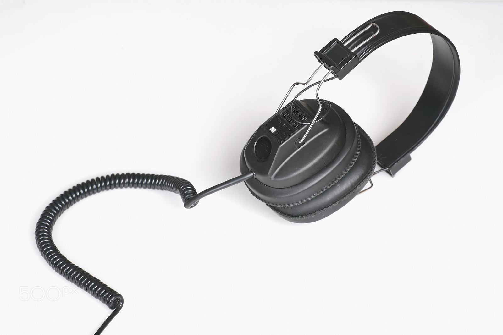 Canon EOS 5D + Tamron SP AF 90mm F2.8 Di Macro sample photo. Headphones photography