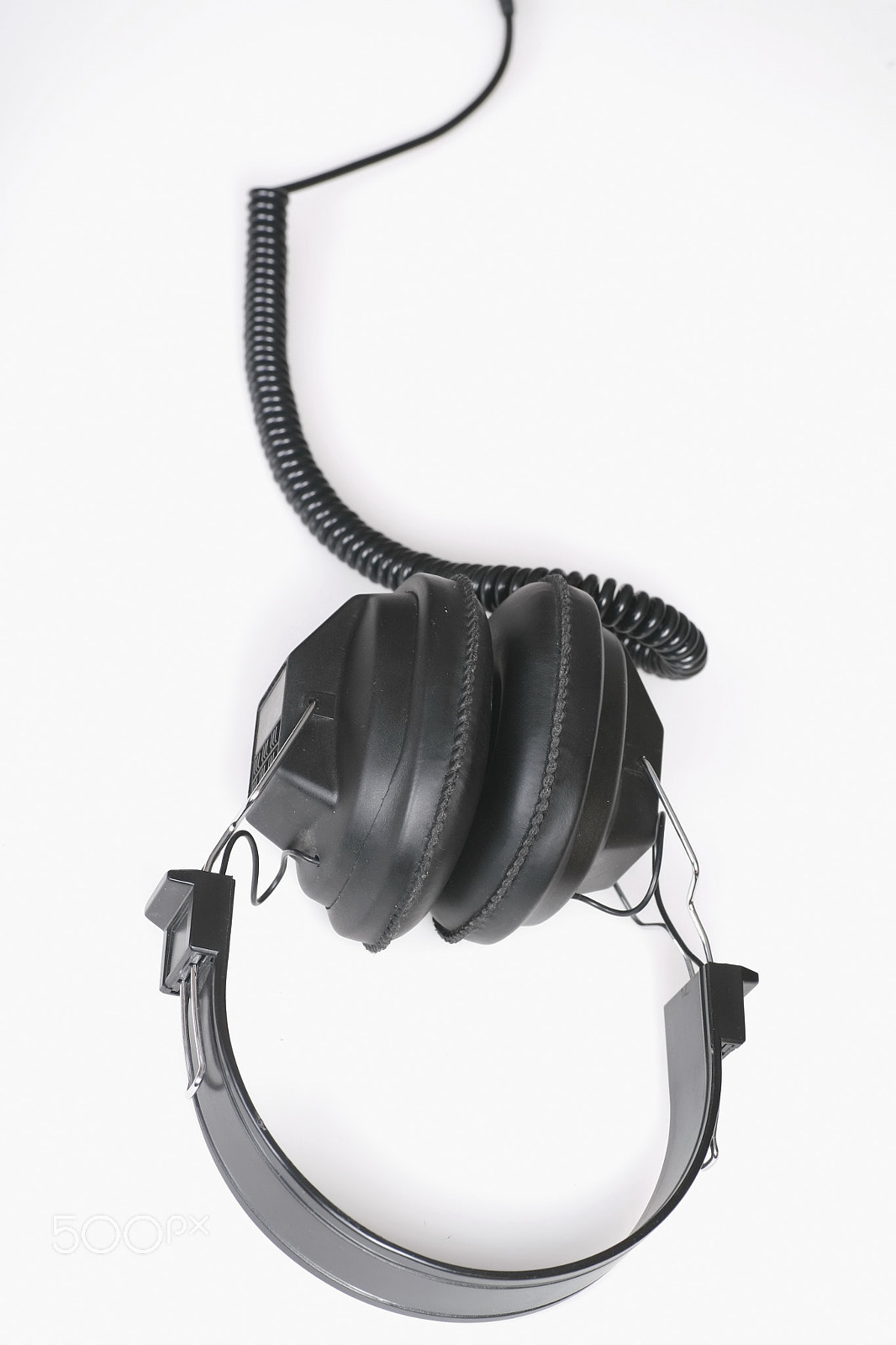 Canon EOS 5D + Tamron SP AF 90mm F2.8 Di Macro sample photo. Headphones photography