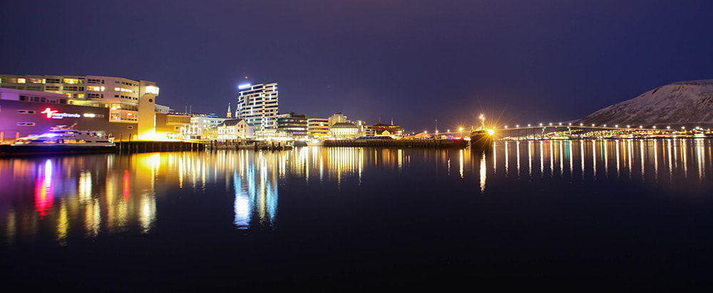 Canon EOS 5D Mark II + Sigma 14mm f/2.8 EX Aspherical HSM sample photo. Tromsø norway photography