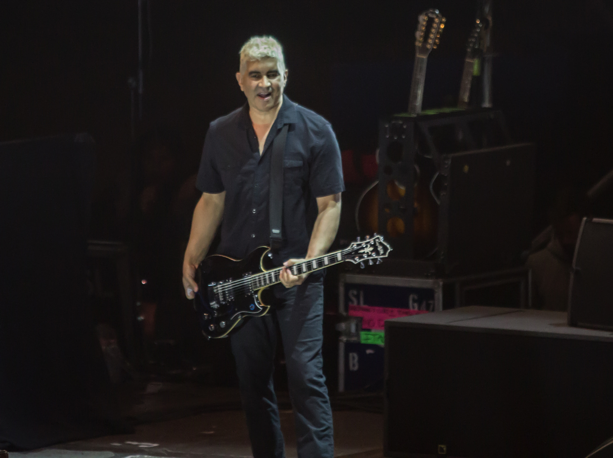 Sigma 70-200mm F2.8 EX DG OS HSM sample photo. Foo fighters cesena rockin 1000 photography