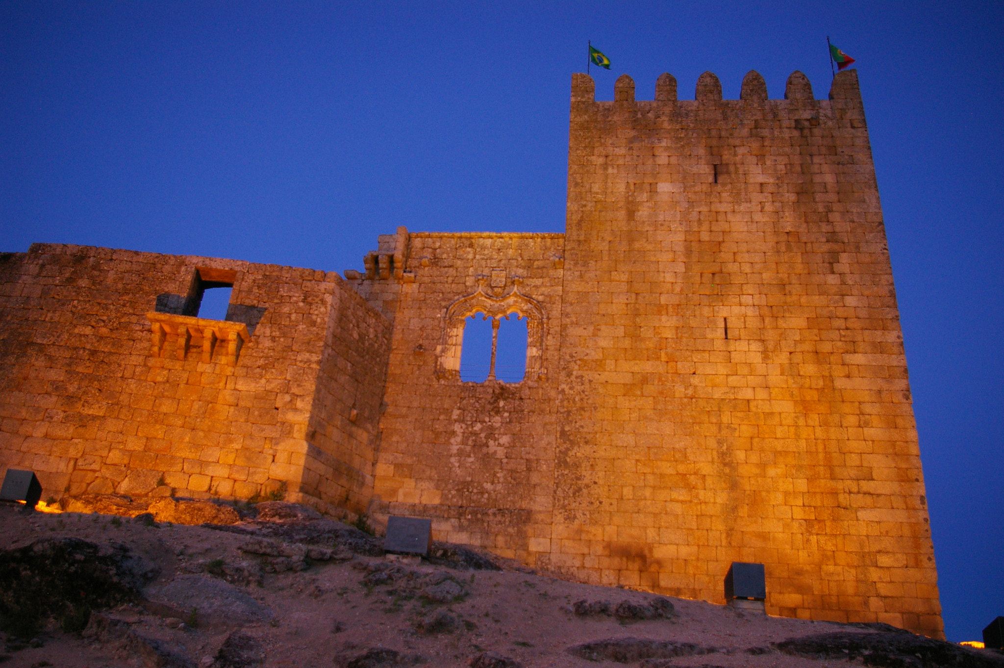 Pentax K110D sample photo. Belmonte o castelo (ao anoitecer) photography