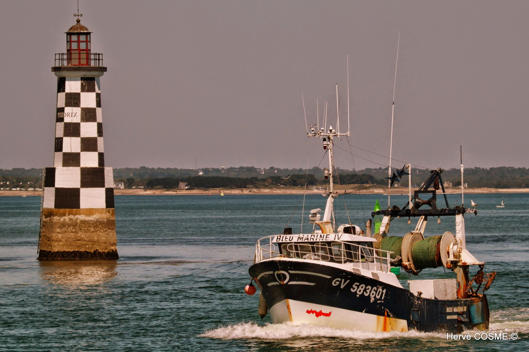 Canon EF 100-400mm F4.5-5.6L IS USM sample photo. Retour de la pêche... photography