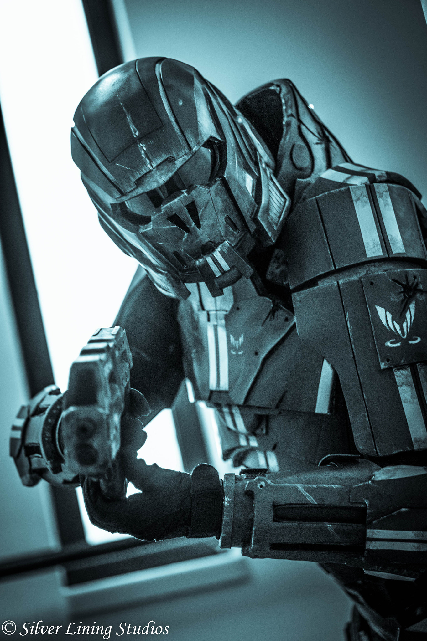 Sony Alpha NEX-3 + E 50mm F1.8 OSS sample photo. Mass effect cosplayers photography