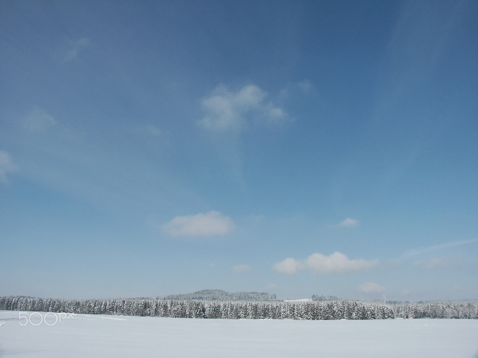 KONICA MINOLTA DiMAGE 7Hi sample photo. Winter photography