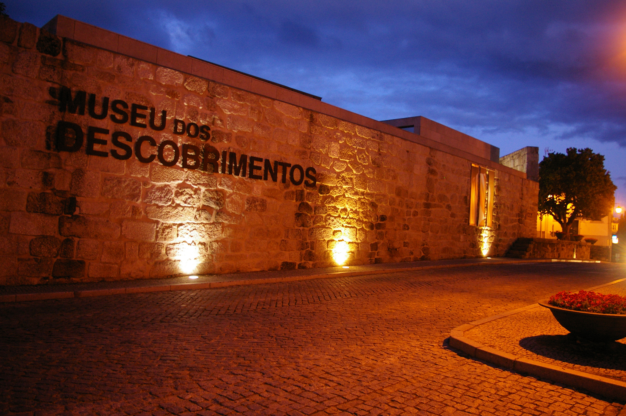 Pentax K110D sample photo. Belmonte museu dos descobrimentos () photography