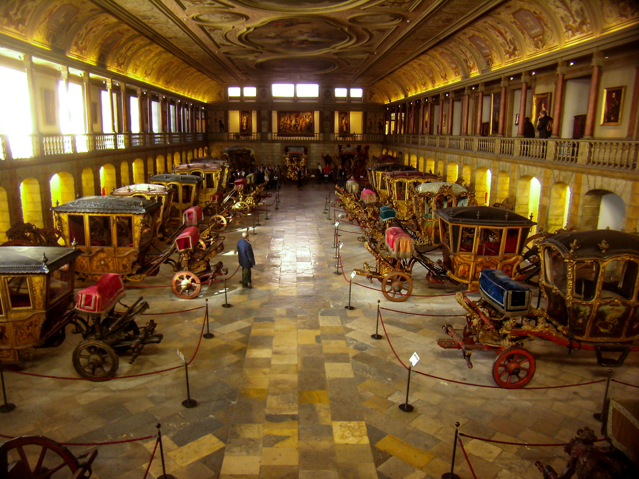 Olympus FE200 sample photo. Lisbon: museu nacional dos coches photography