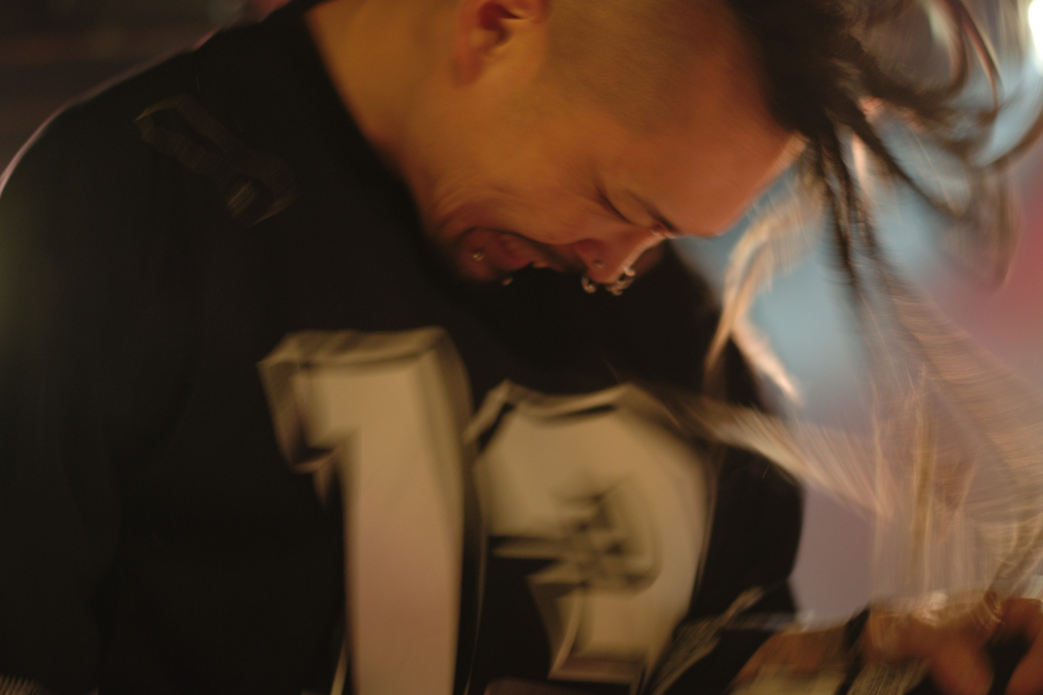 50mm F1.8 sample photo. Rocking out 2 photography