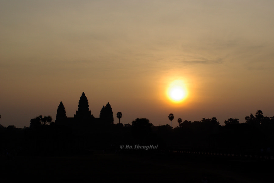 Pentax K10D + Pentax smc FA 43mm F1.9 Limited sample photo. Angkor wat，cambodia photography