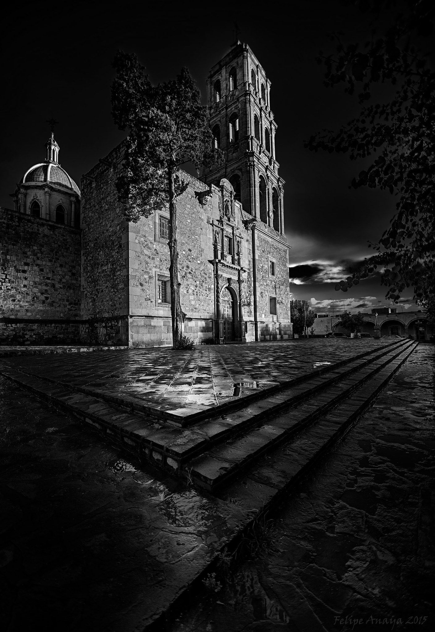 Nikon D810 + Tokina AT-X Pro 11-16mm F2.8 DX II sample photo. Church in sombrerete, zac. photography
