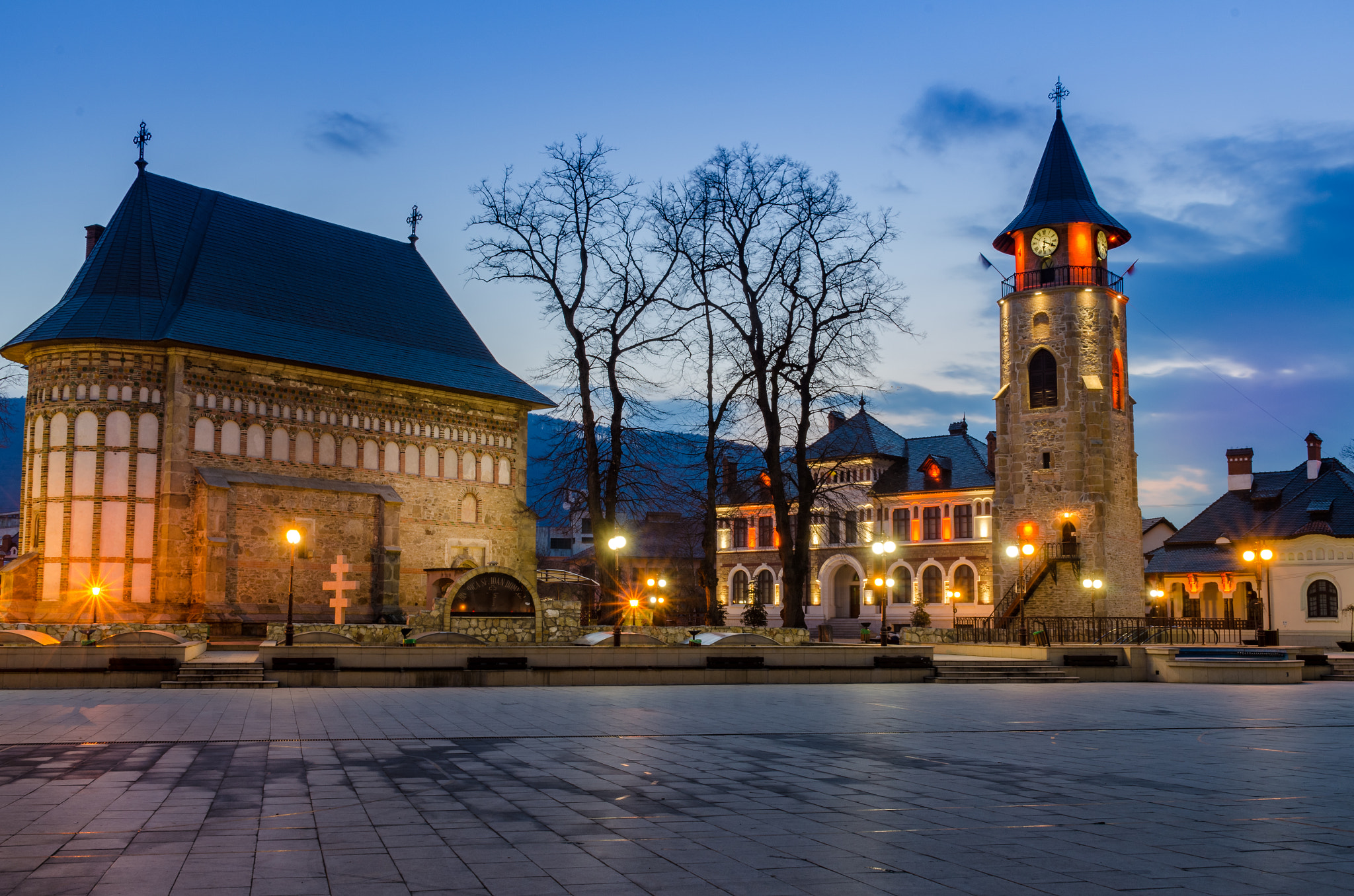 Sigma 18-50mm F2.8-4.5 DC OS HSM sample photo. Downtown of piatra neamt photography