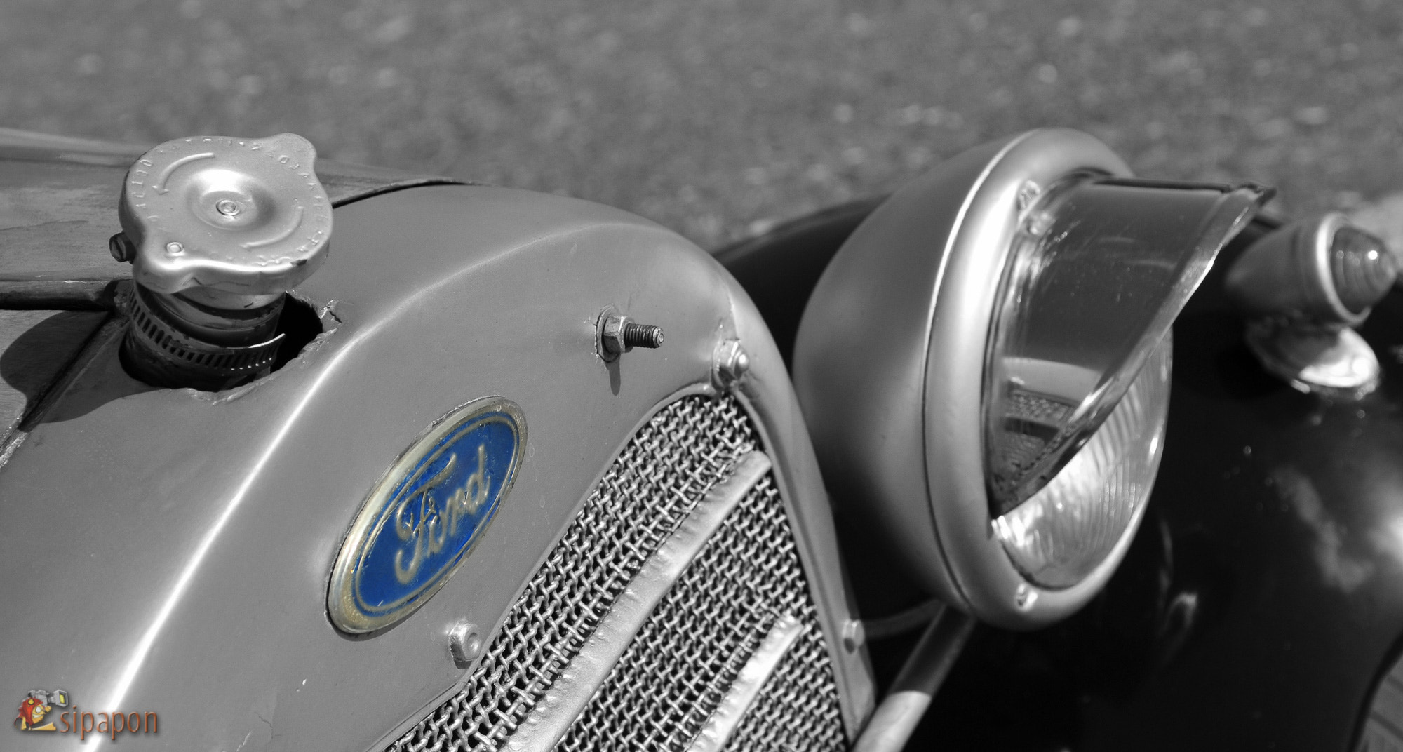 Nikon D300S + Sigma 24-70mm F2.8 EX DG Macro sample photo. Location photography