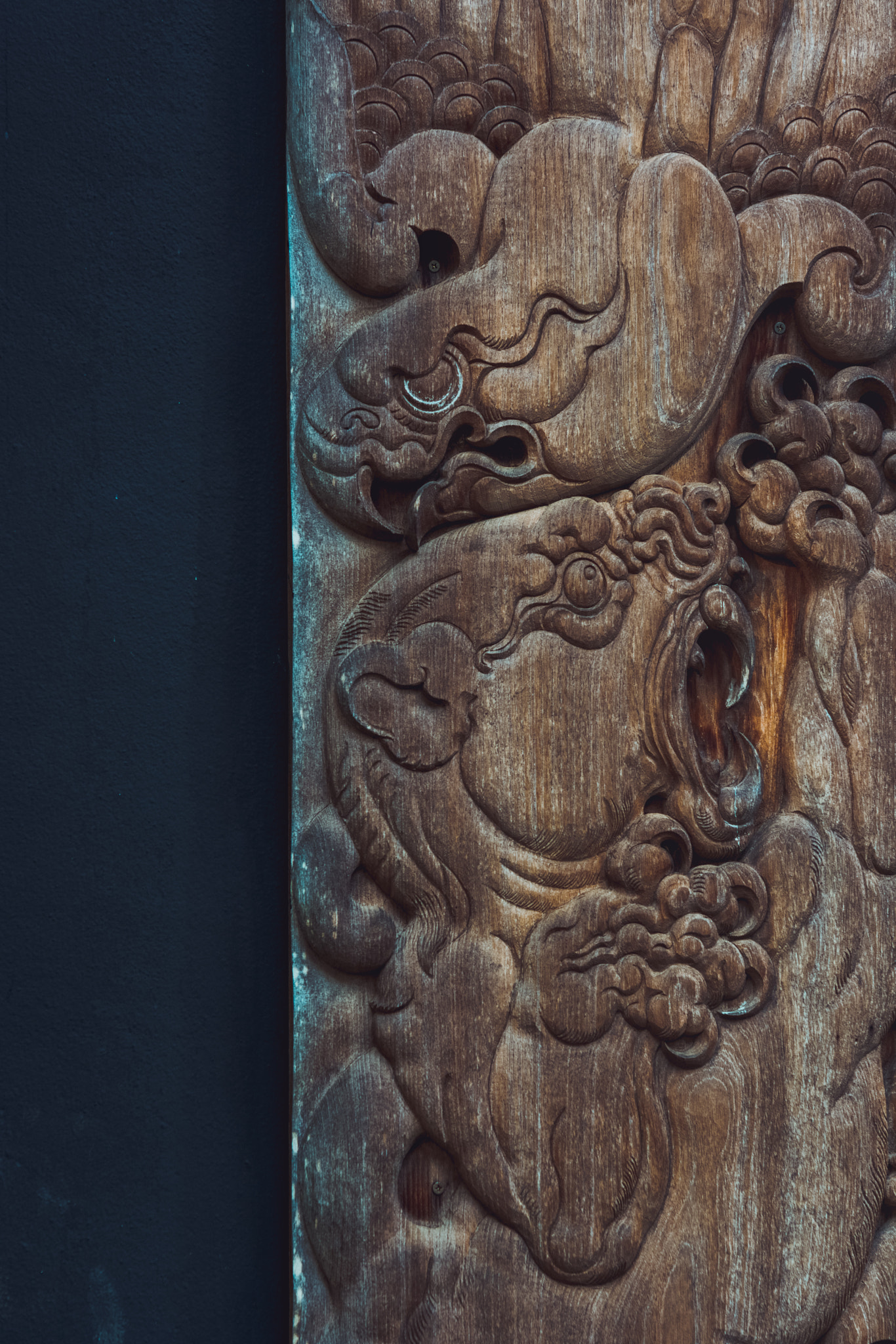Nikon AF-S Micro-Nikkor 60mm F2.8G ED sample photo. Fragment of carving in baan dam. chiang rai photography