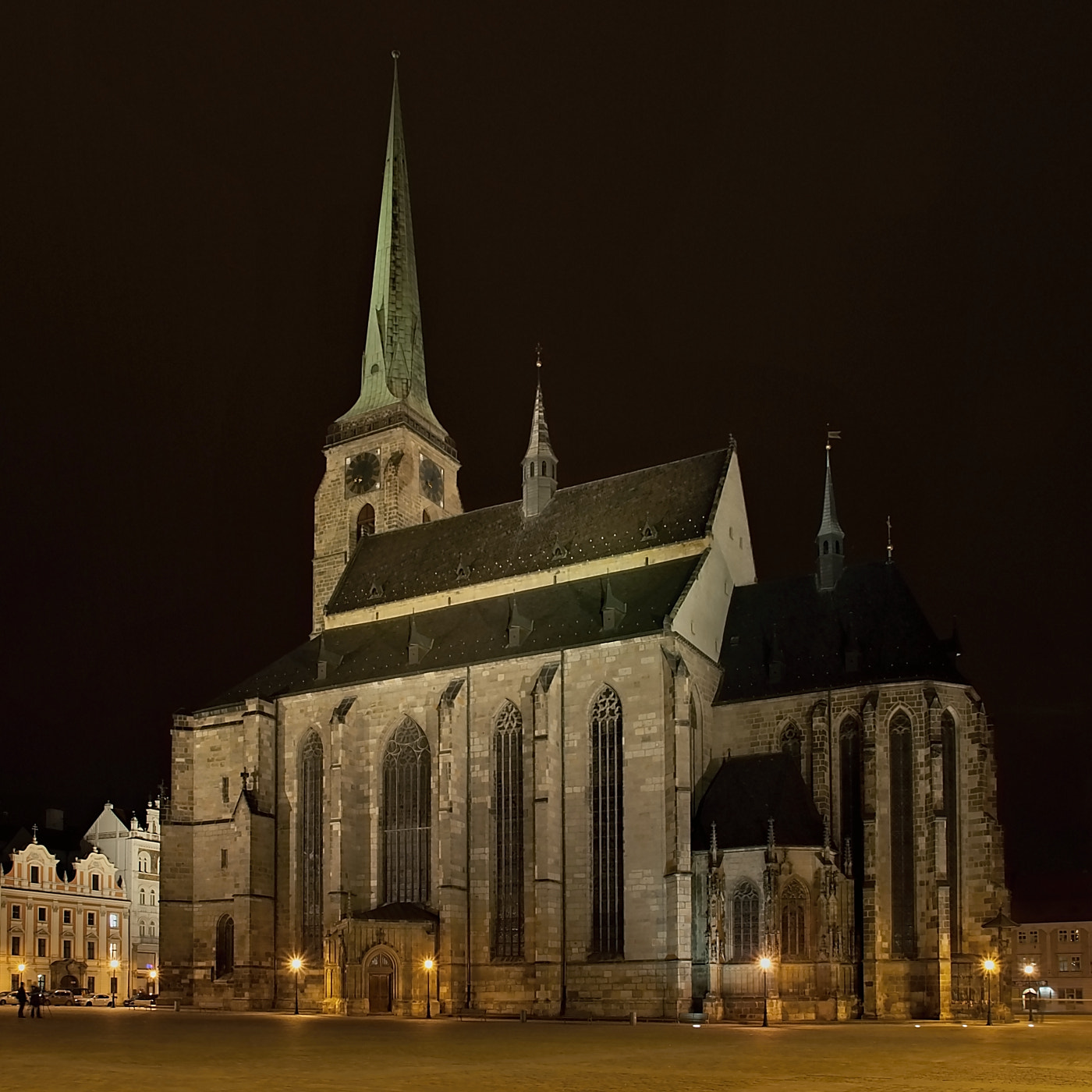 Olympus E-30 + OLYMPUS 14-54mm Lens sample photo. Cathedral of st. bartholomew (plzeň) photography