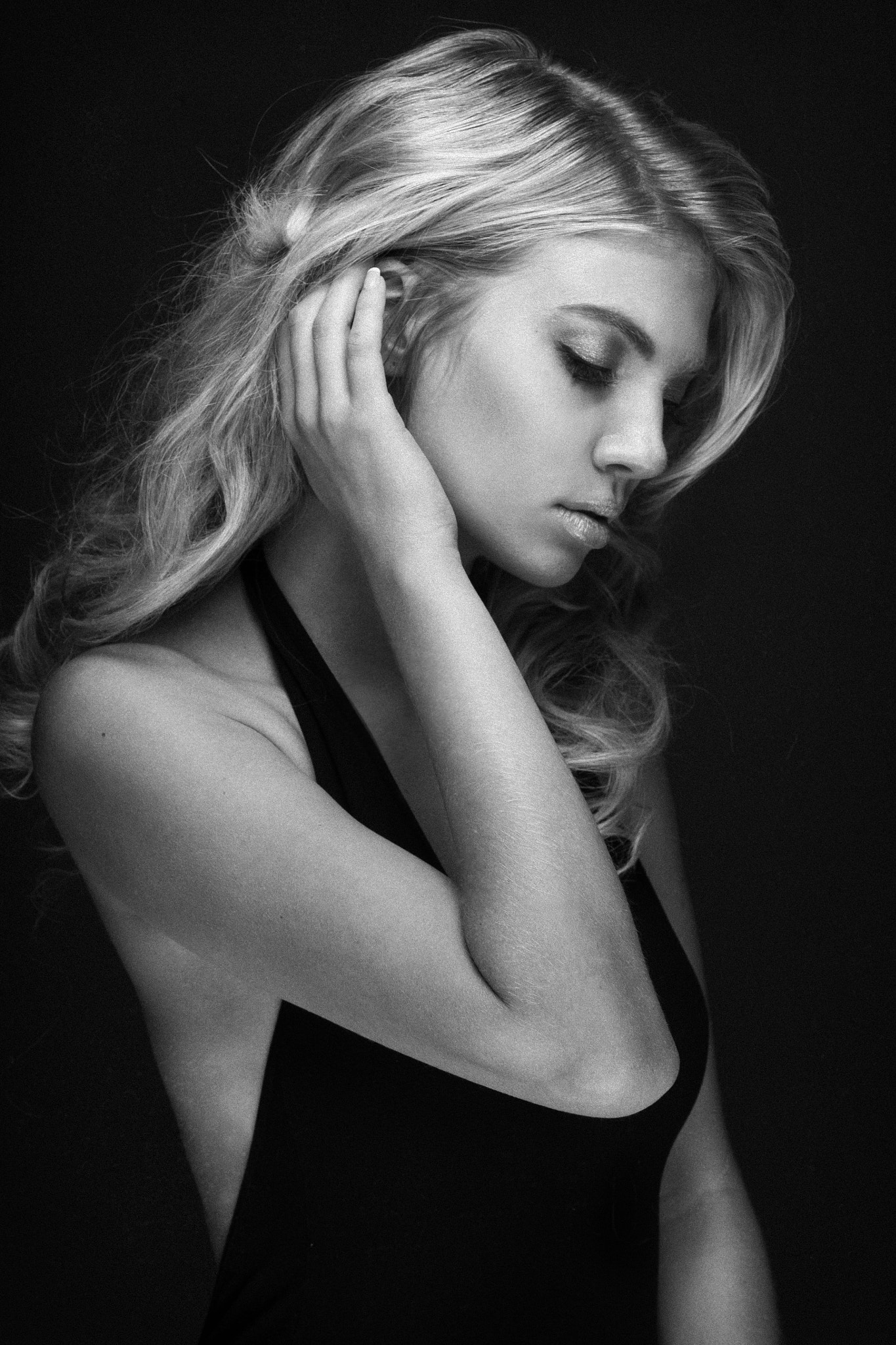 Canon EOS 5D + Canon EF 85mm F1.2L II USM sample photo. Erin 3 photography