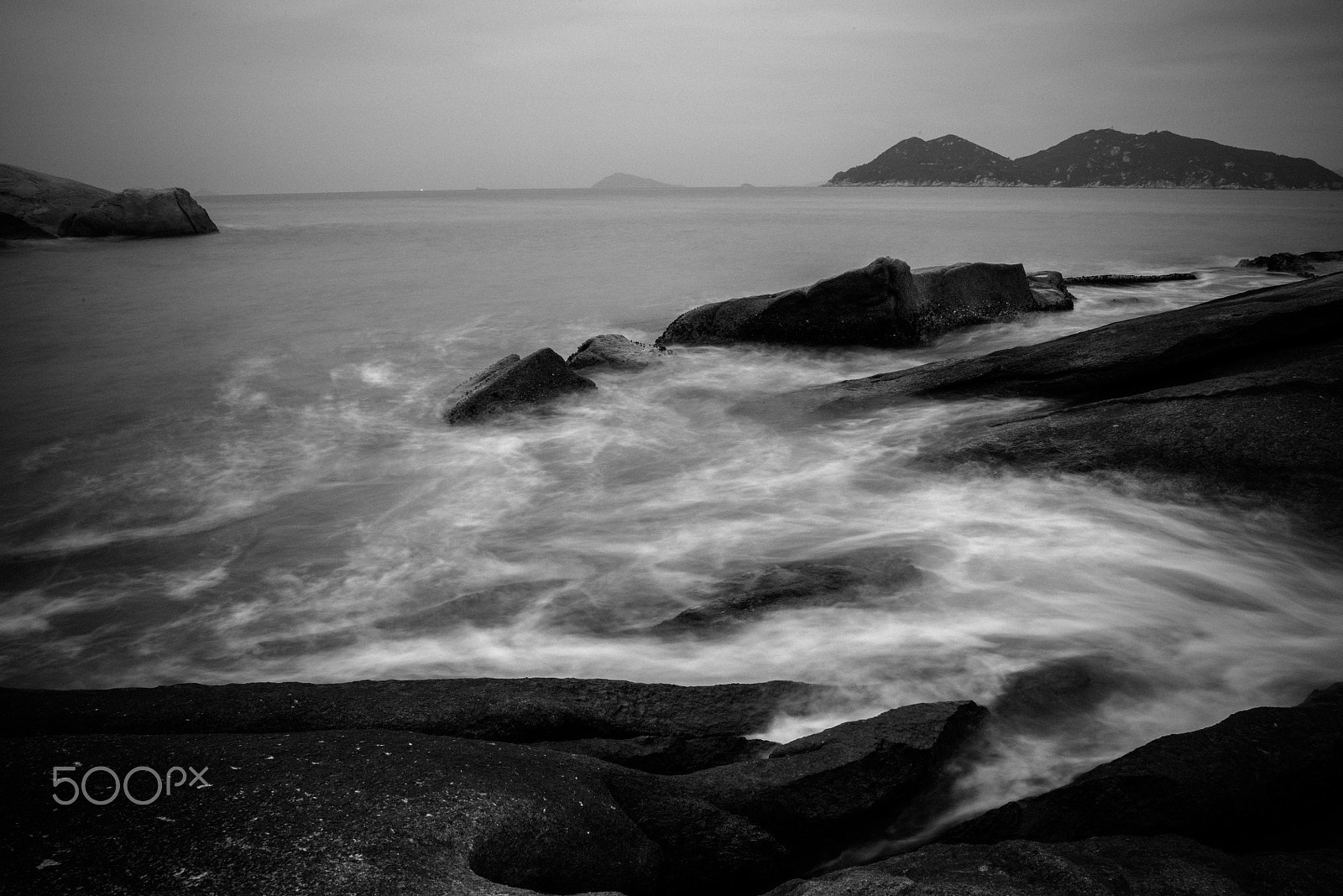 Nikon AF-S Nikkor 24-70mm F2.8E ED VR sample photo. Alone photography
