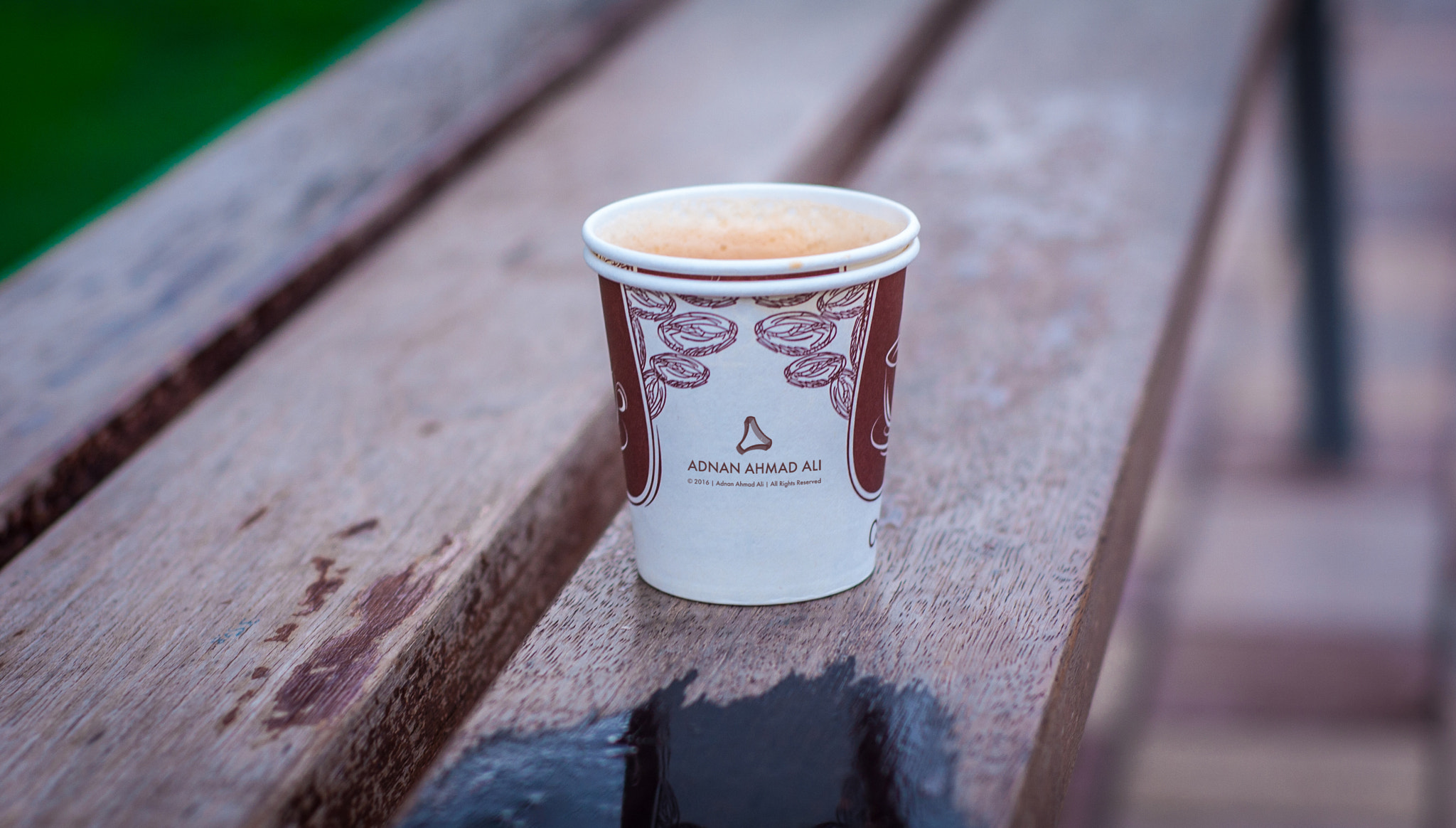 Nikon D40 + Nikon AF Nikkor 50mm F1.8D sample photo. Weather+coffee=awesome photography