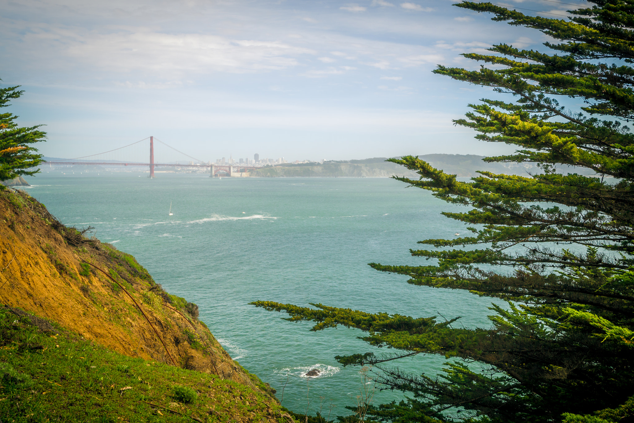 Nikon AF-S Nikkor 17-35mm F2.8D ED-IF sample photo. Sf golden gate bridge via lighthouse by ronin dusette photography