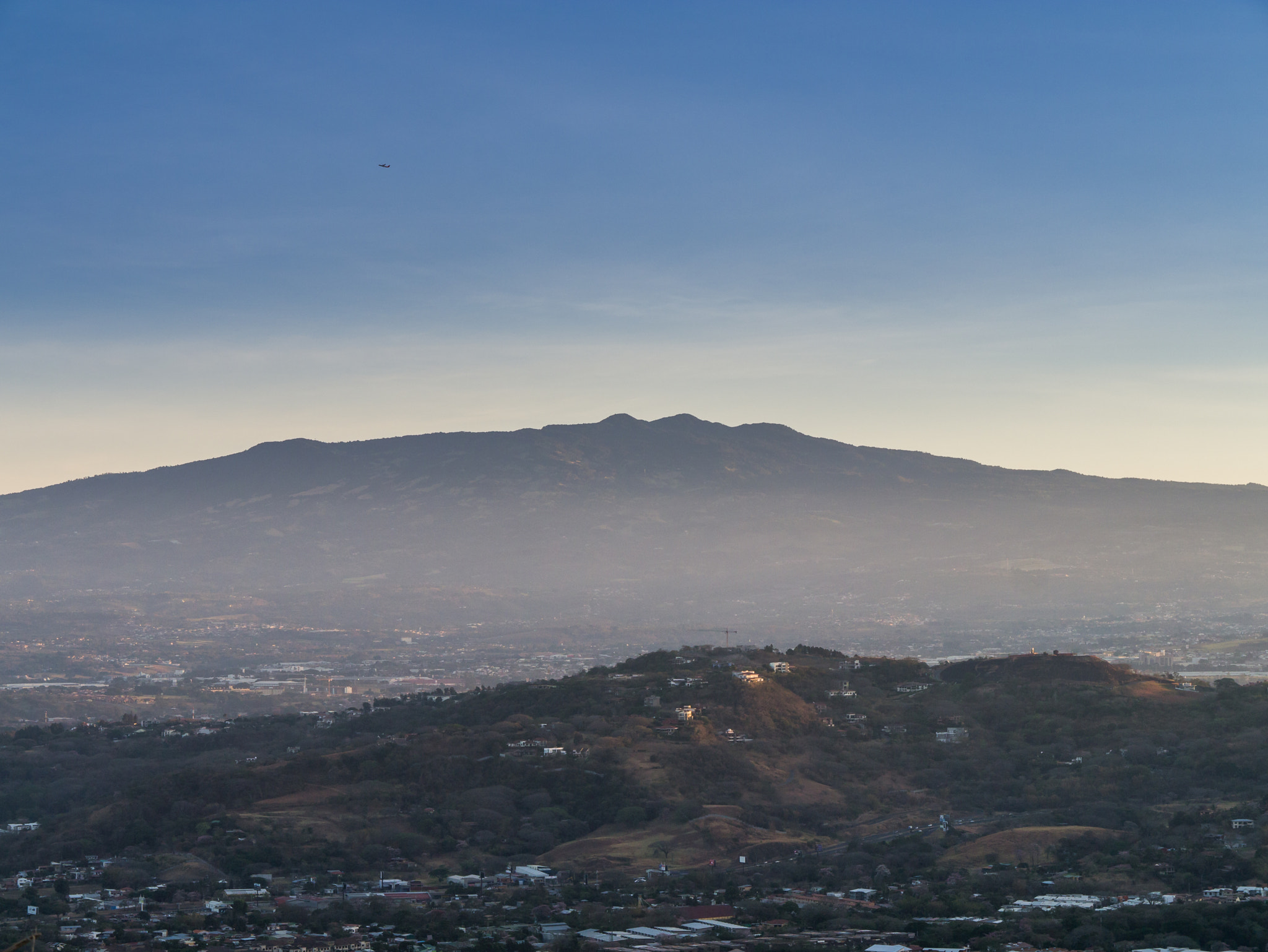 Panasonic Lumix DMC-GX1 sample photo. Barva volcano at sunrise photography