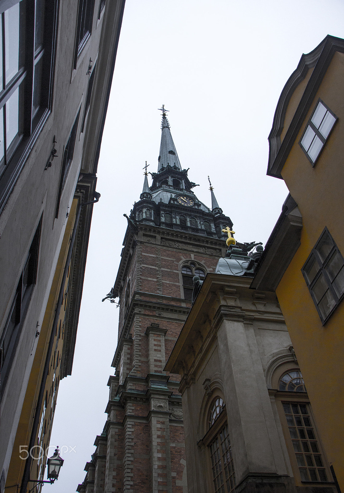 Canon EF-S 18-135mm F3.5-5.6 IS STM sample photo. Old town stockholm photography