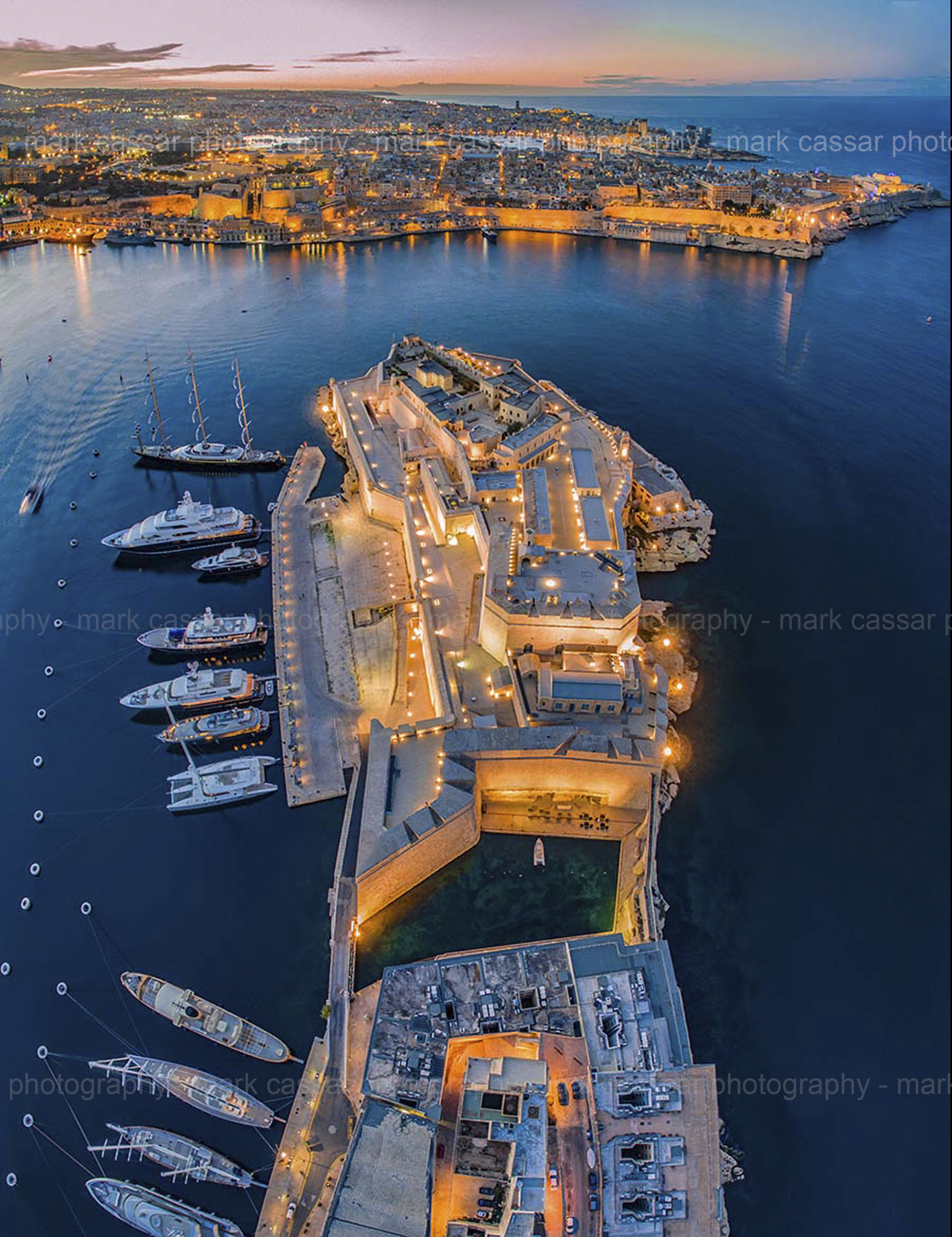 Nikon D7000 + Sigma 30mm F1.4 EX DC HSM sample photo. Fort st. angelo, vertical. photography