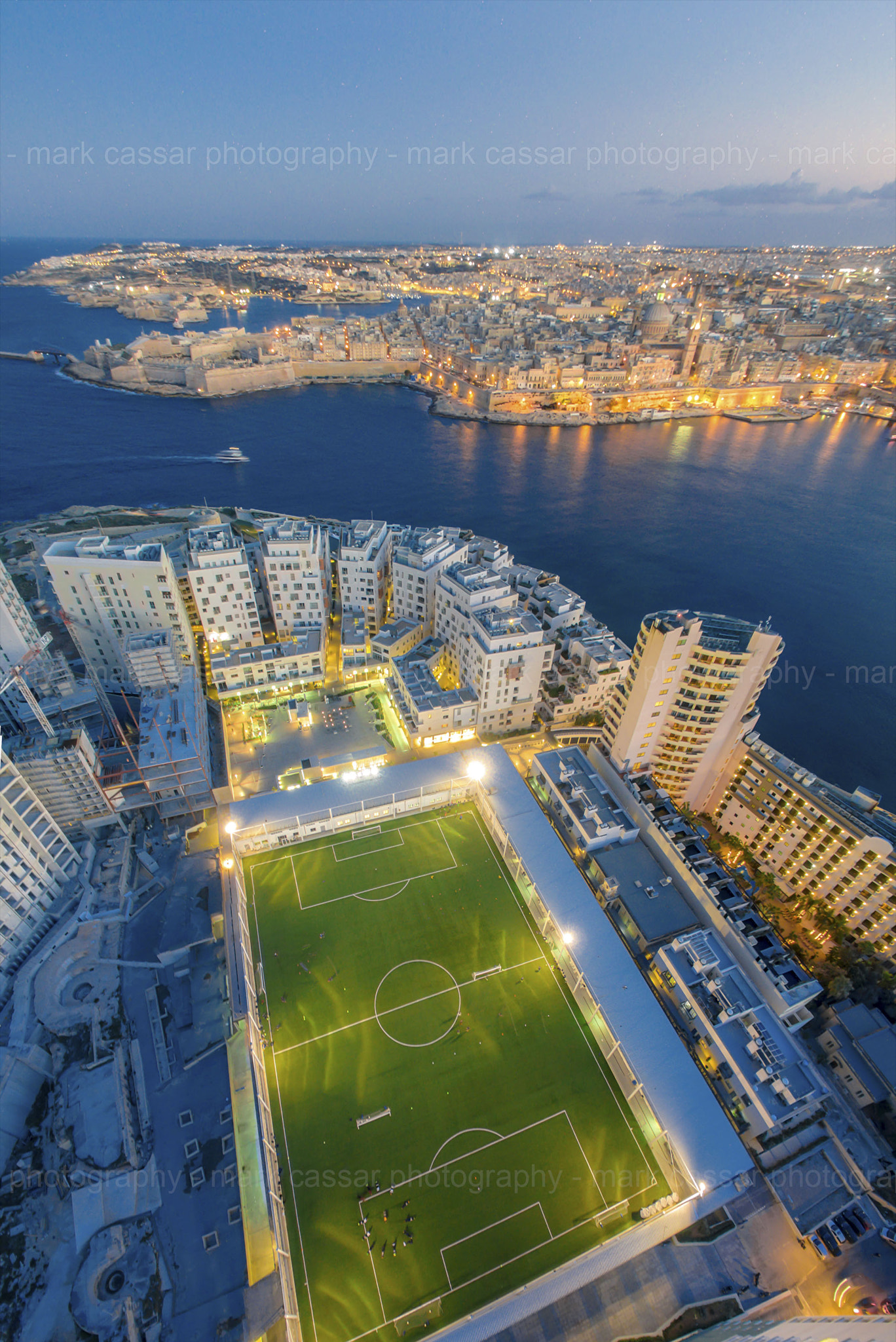 Nikon D7000 + Sigma 30mm F1.4 EX DC HSM sample photo. Tigne and sliema wanderers f.c. photography