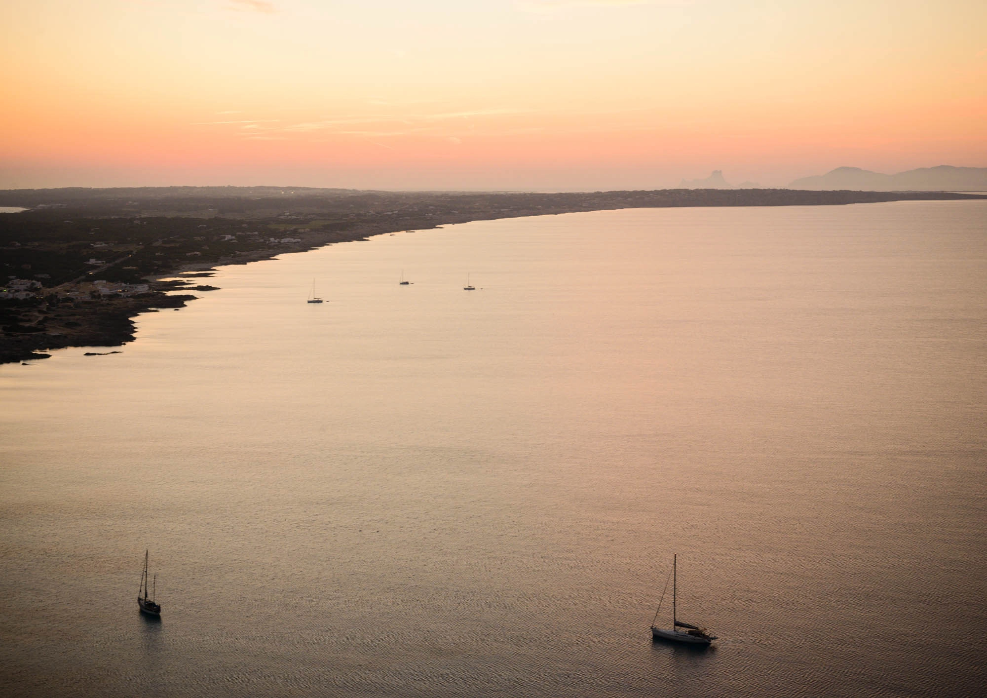 Nikon D800E + ZEISS Makro-Planar T* 50mm F2 sample photo. Atardecer full color, el mirador, formentera photography