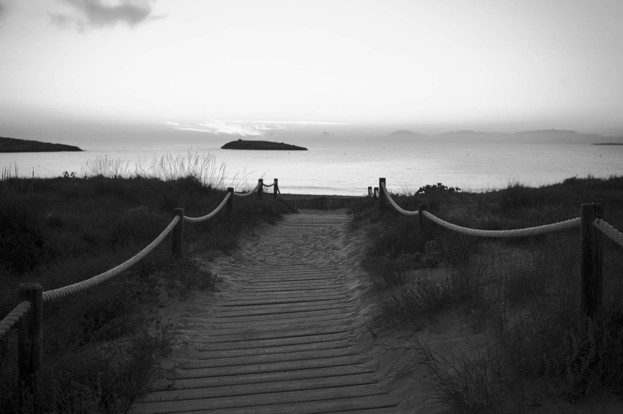 Nikon D3S + Nikon AF-S Nikkor 35mm F1.4G sample photo. Calm ses illetes photography