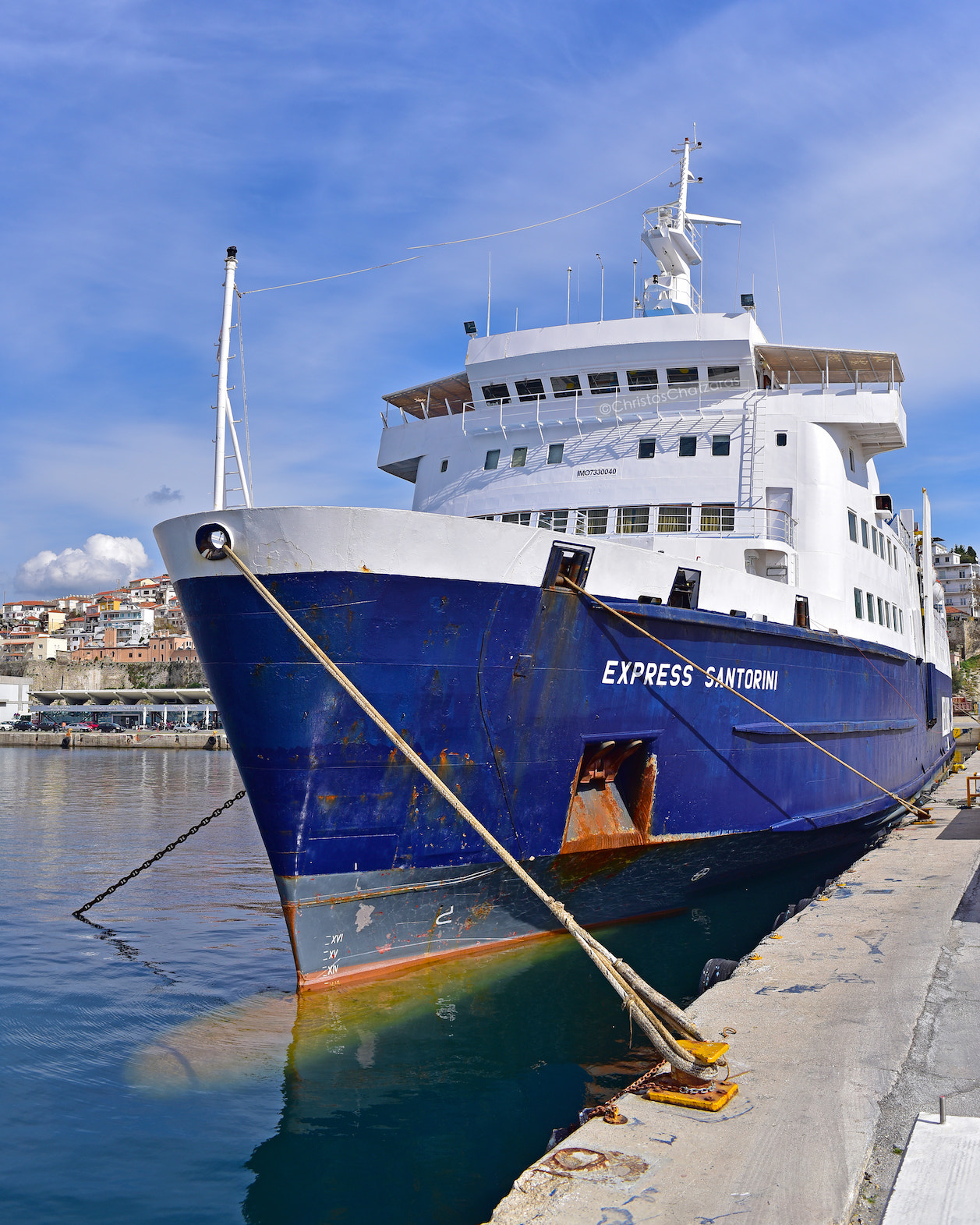 Nikon D750 + Nikon AF Nikkor 28mm F2.8D sample photo. Express santorini photography