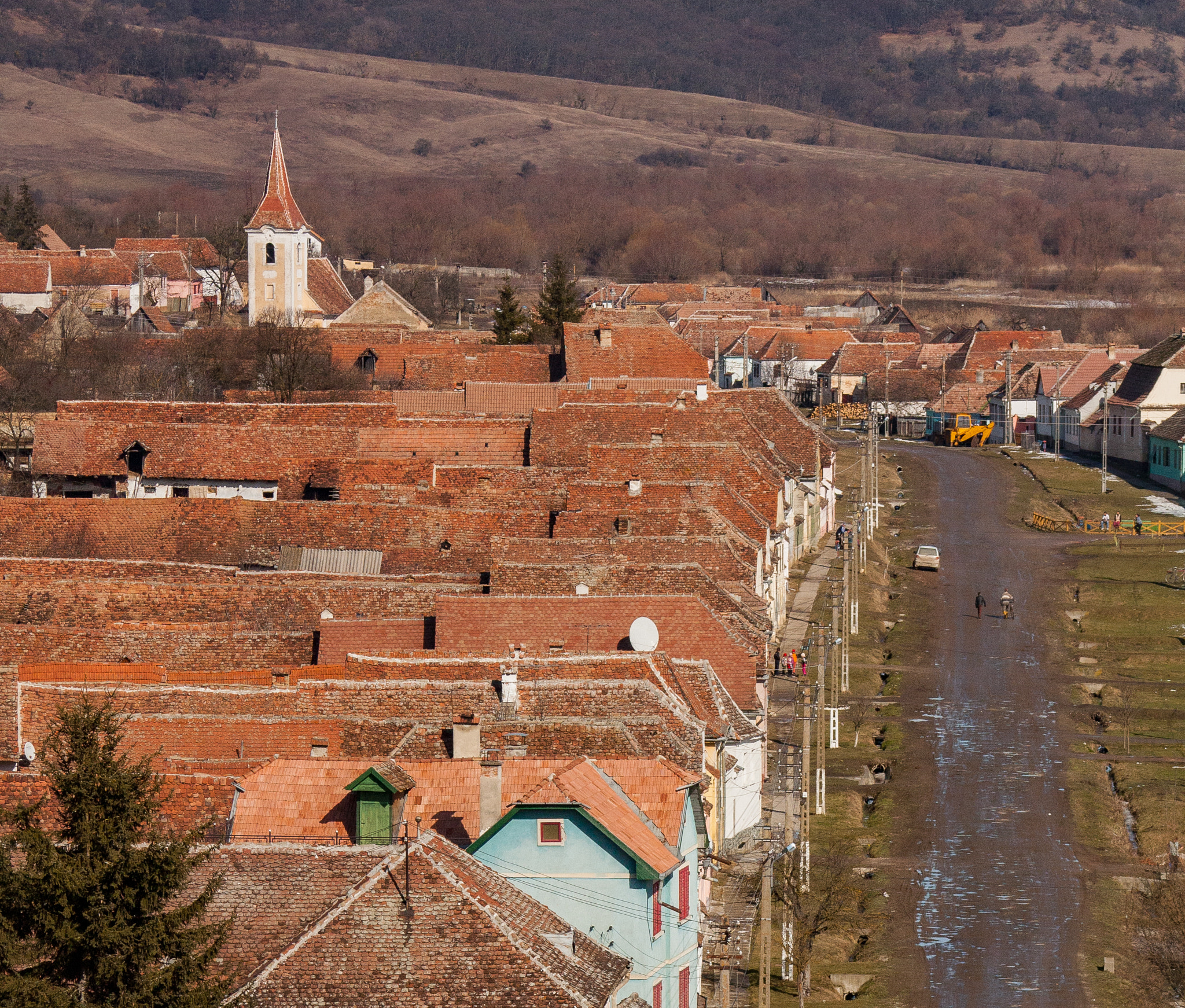 Canon EF 100-300mm F4.5-5.6 USM sample photo. Transylvanian village.jpg photography