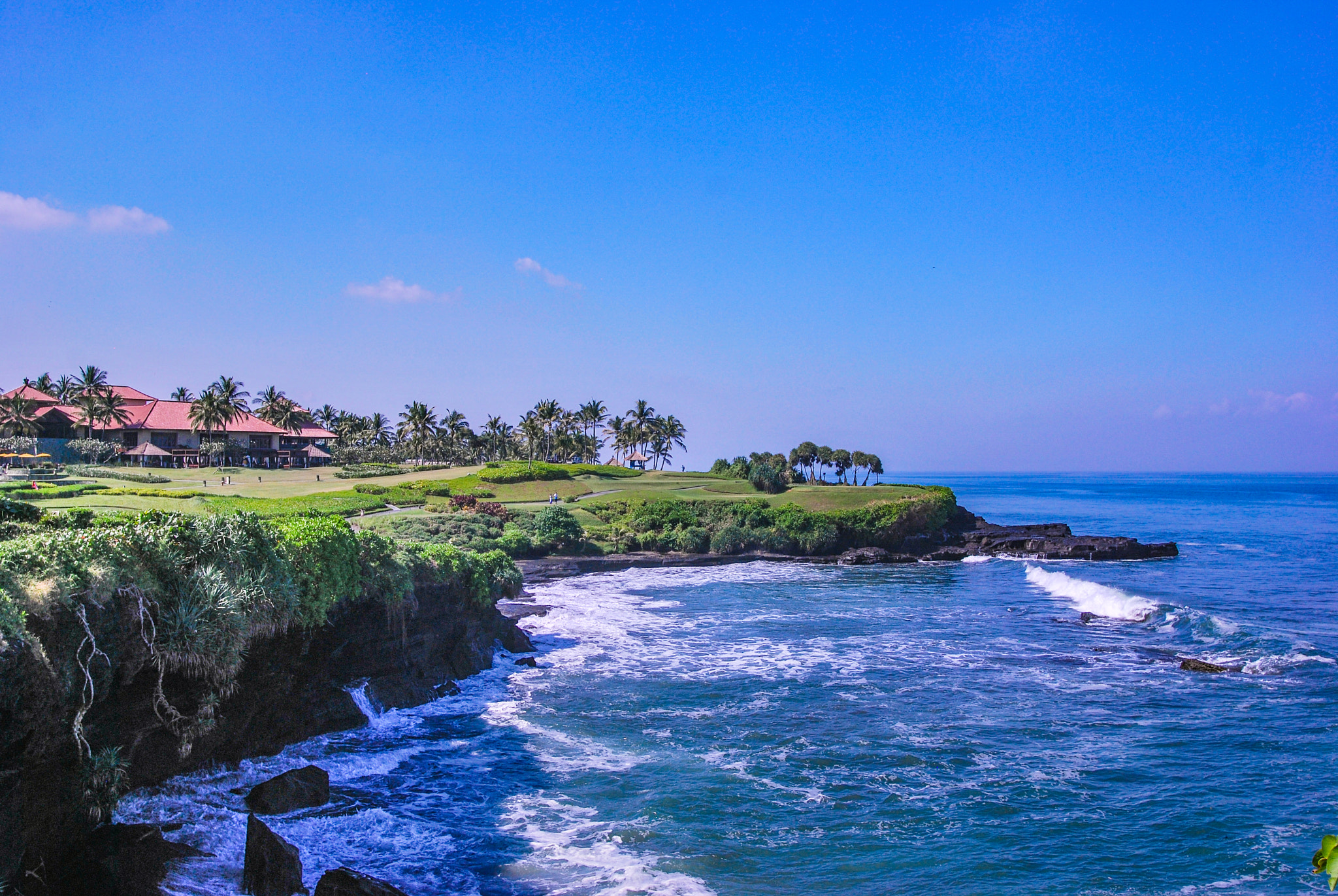 Nikon D60 + Nikon AF-S Nikkor 20mm F1.8G ED sample photo. Nature's playground photography