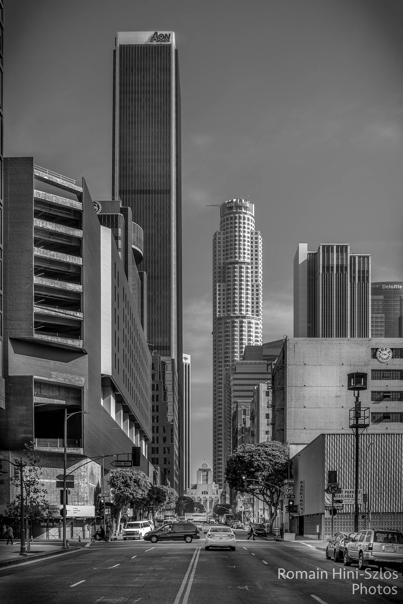 Nikon D610 + AF-S Zoom-Nikkor 24-85mm f/3.5-4.5G IF-ED sample photo. Downtown downtown photography