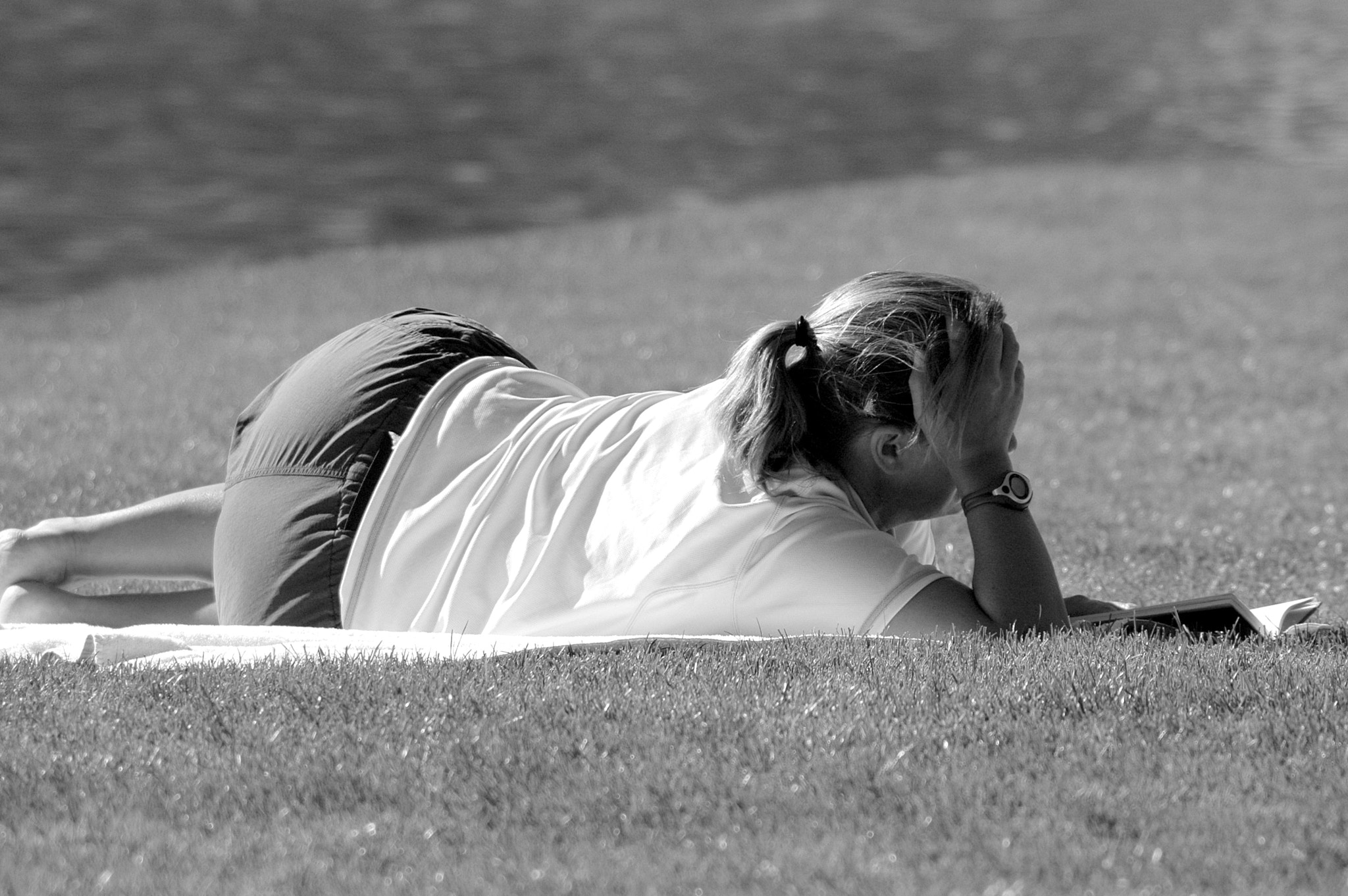 Nikon D70 sample photo. Mature female reading. photography